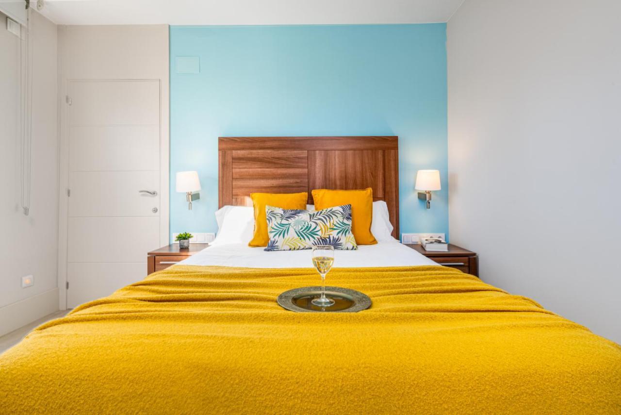 Kronos On The Beach Suite 3 Barcellona Esterno foto