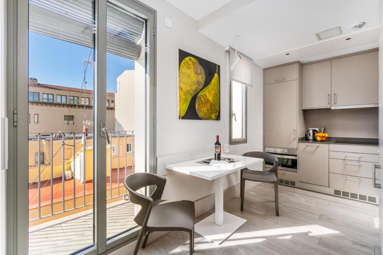 Kronos On The Beach Suite 3 Barcellona Esterno foto